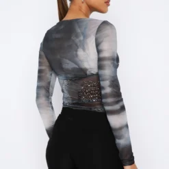 Little Bit Longer Long Sleeve Top Greyscale Rose -Cheap Vog Unique Store 11.08.2348108