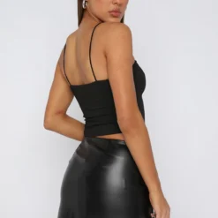 Big Decisions Rosette Top Black -Cheap Vog Unique Store 20.07.23 241854