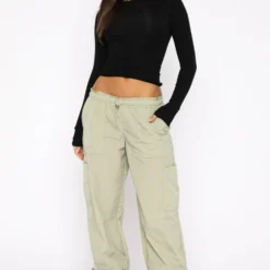 Never Blend In Pants Khaki 12 Never Blend In Pants Khaki -Cheap Vog Unique Store 21.07.22 1310