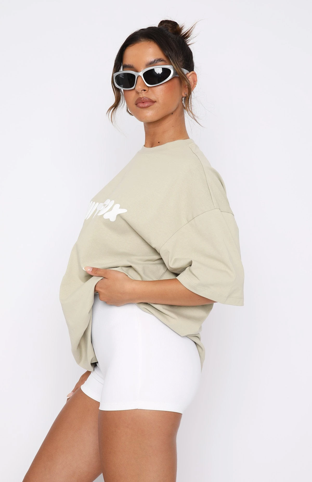 Offstage Oversized Tee Moss 3 Offstage Oversized Tee Moss - Image 3
