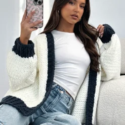 A Little Too Much Knit Cardigan Cream + Navy -Cheap Vog Unique Store A LITTLE TOO MUCH CARDIGAN 20 06 23 02