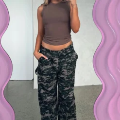 Out To Play Pants Khaki Digital Print 16 Out To Play Pants Khaki Digital Print -Cheap Vog Unique Store IMG 0730 c25289ef de43 418f a5e3 ac5331a8738b