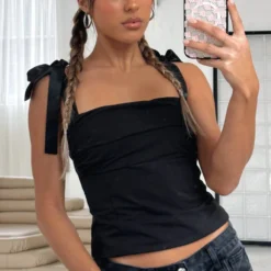 Queen Bee Top Black 9 Queen Bee Top Black -Cheap Vog Unique Store QUEEN BEE TOP 04 07 23 04copy scaled